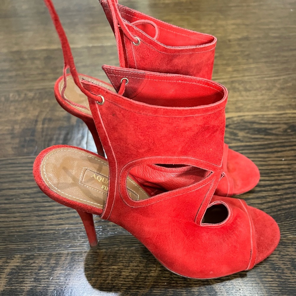 Red suede Aquazurra shoes